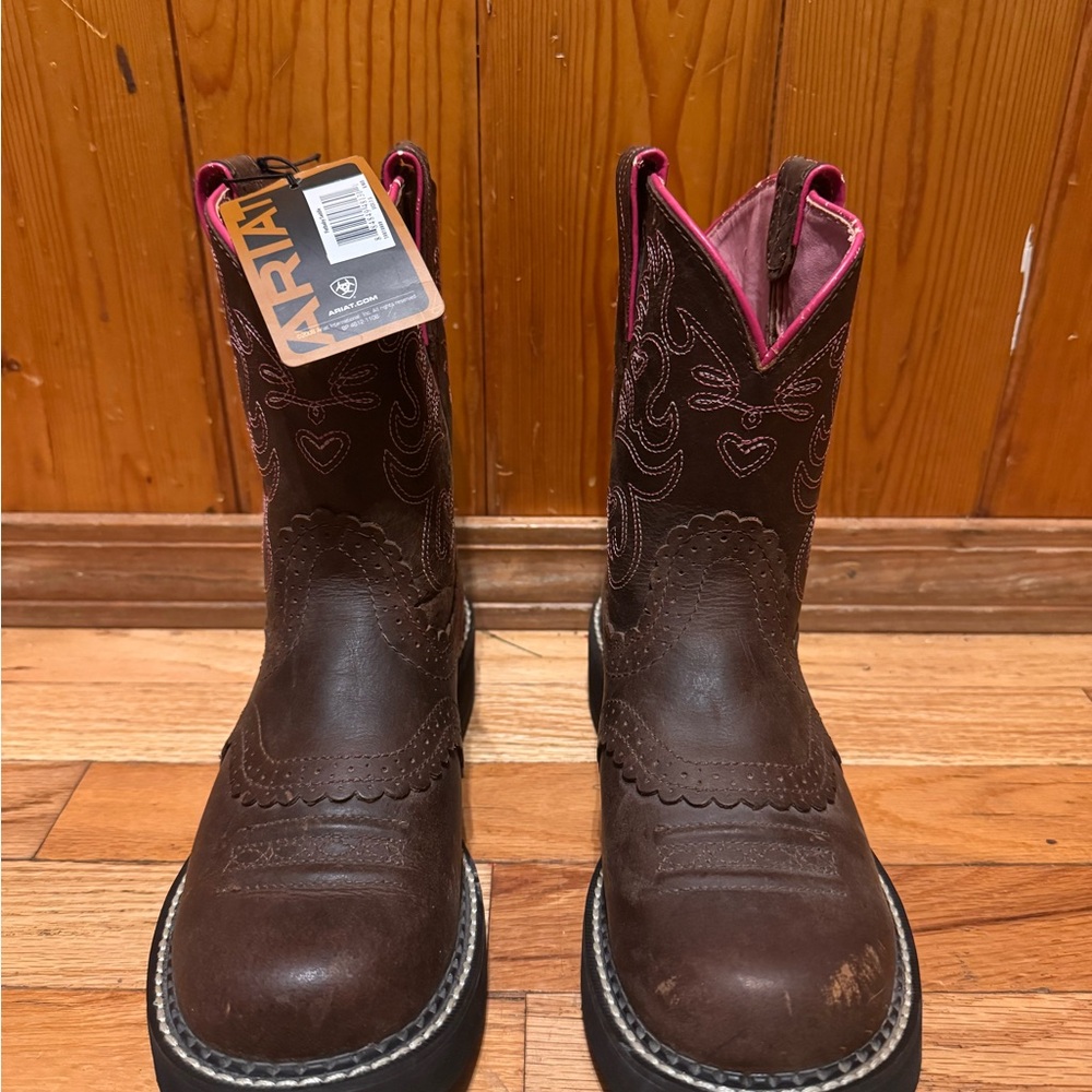 Ariat women’s Brown Boots with Pink Trim